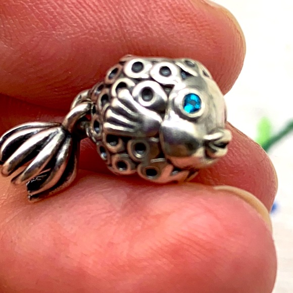 Authentic Pandora bead in sterling silver and accented in blue CZ’s bead🐟 - Picture 6 of 6